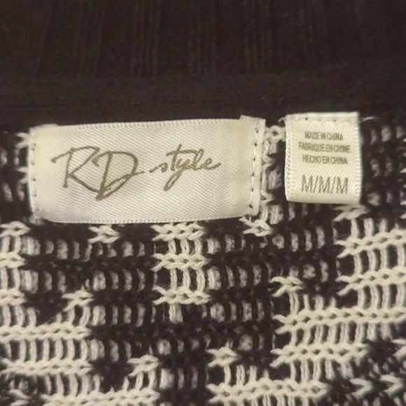 Women's RD Style Black and White Geometric Printed Poncho Style Cardigan, Size M - Picture 2 of 9